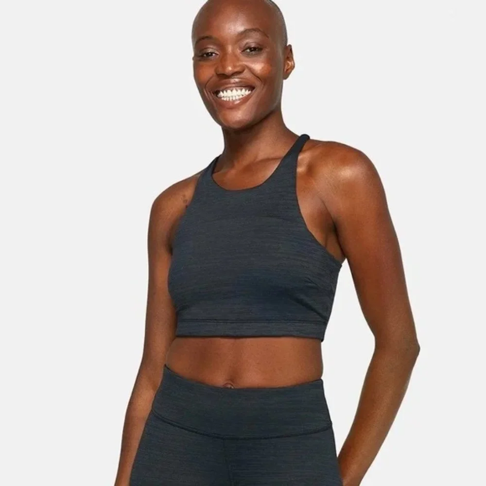OUTDOOR VOICES black move free crop top - Picture 1 of 6
